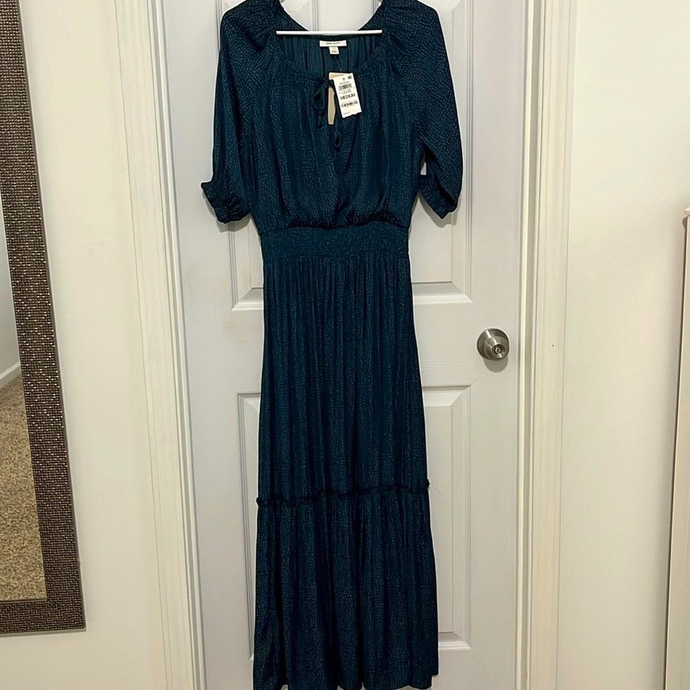 On 34th short sleeve blue dress with tie in the front size medium
